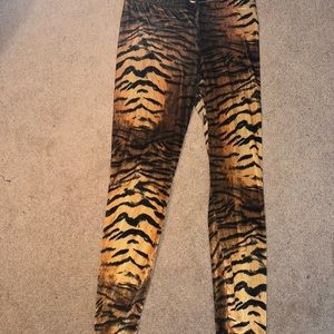 #Spirithood velvet tiger stripped leggings